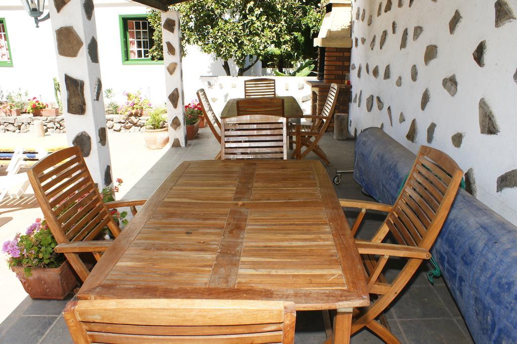 Apartamentos Nelly บาเญ กรันเรย์ ภายนอก รูปภาพ