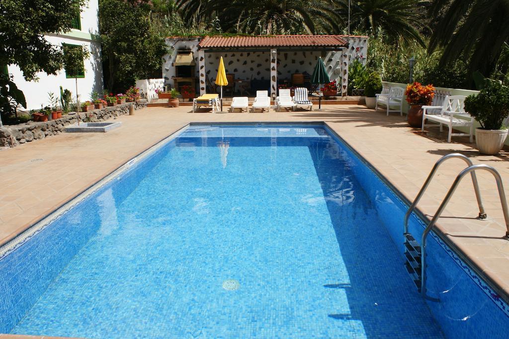 Apartamentos Nelly บาเญ กรันเรย์ ภายนอก รูปภาพ