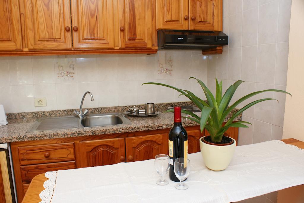 Apartamentos Nelly บาเญ กรันเรย์ ห้อง รูปภาพ